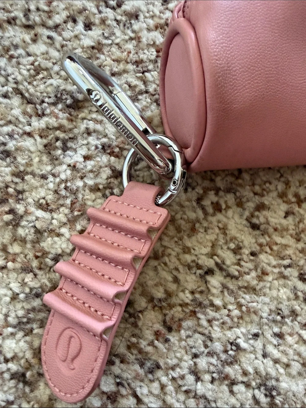 lululemon easy clip golf pouch